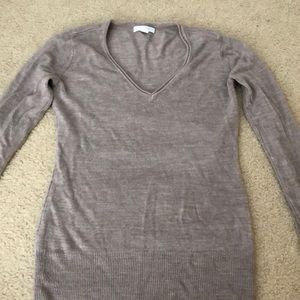 V neck soft sweater